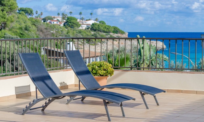 Cala Anguila-Cala Mendia House | BEXAN CALA MANDIA - Wonderful apartment in front of the paradisaical cove of Cala Mandia F