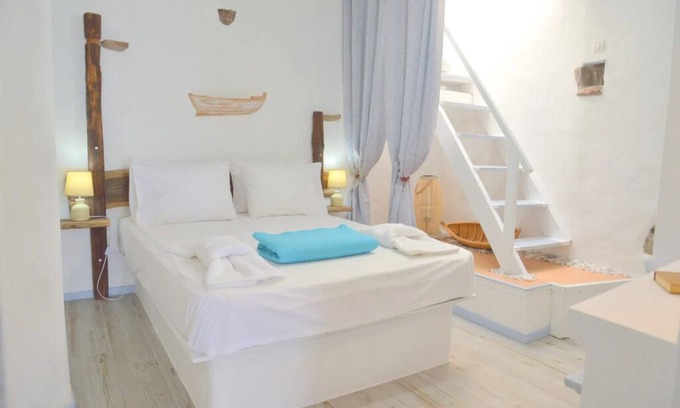 Tripiti House | BH033 - C - House Milos