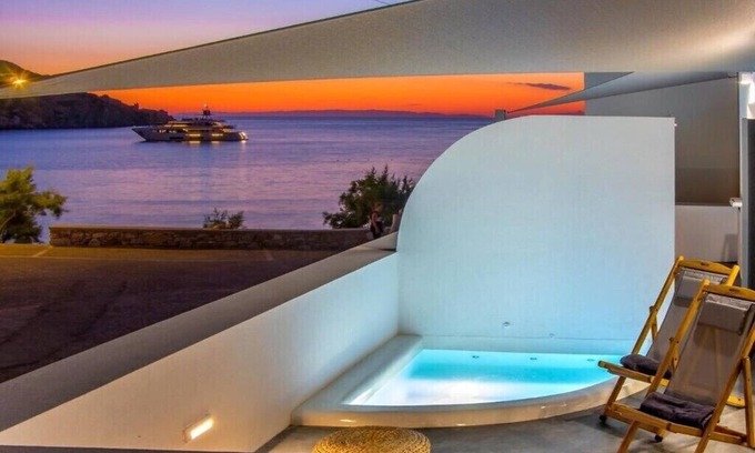 Kini Apartment | BH787 - C - Suite Syros