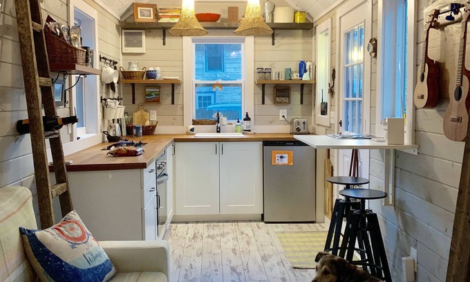 Gulfport Cottage | Big Adventure, Tiny House!