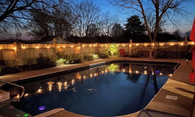 Northport House | Big AL's (Heated) Pool House sleeps KKKQQ