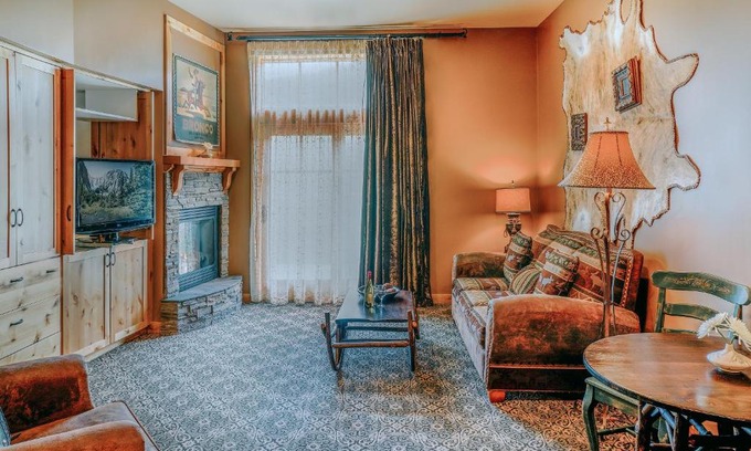 Big Sky Resort | Big Sky Resort Village Center