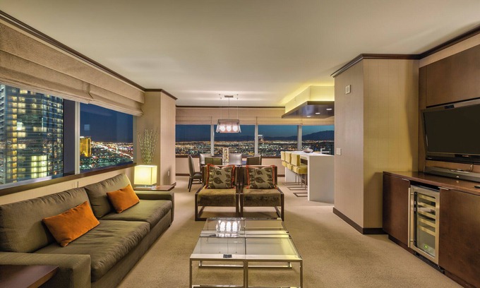Las Vegas Strip Apartment | Biggest Penthouse at Vdara! 2 BR Stunning 270° Strip Views! Sleeps 7! 42nd Floor
