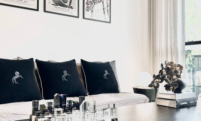 Kingston Apartment | Black Diamond by ParberyProperty