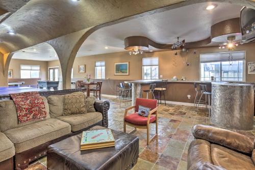 Blackhawk House | Black Hawk Lower-Level Unit with Game Area!