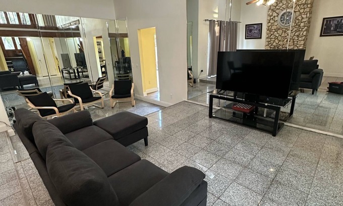 Florida Central Atlantic Coast House | Blocks a way to Universal Studios. Full Single Family with pool, and amenities.