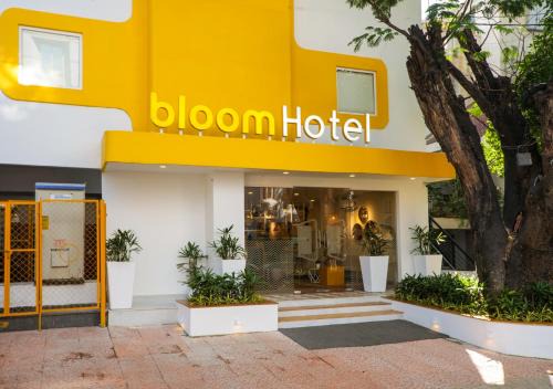 5th Block Hotel | Bloom Hotel Koramangala