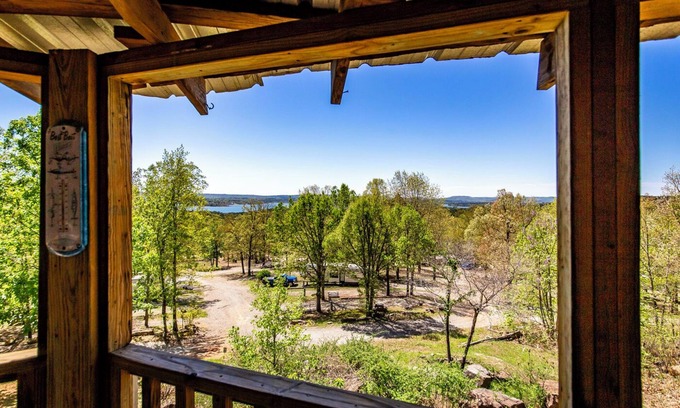 Edgemont Cabin | Blue Clouds Resort Lodge