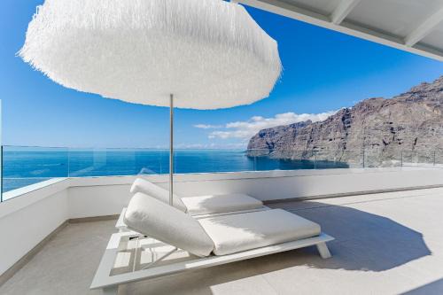 Los Gigantes Apartment | Blue Haven - Ocean View Penthouse with private jacuzzi