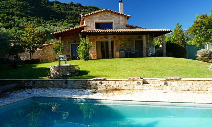 Aigio Villa | Blue Jasmine Villa with private pool