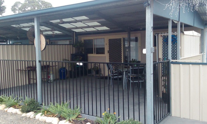 Port Vincent Apartment | Blue Line Unit 3 - Great location! Close to all amenities! Off Peak Special!