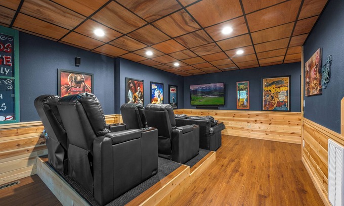 Pigeon Forge Cabin | Blue Mist, A cozy cabin near all the attractions!