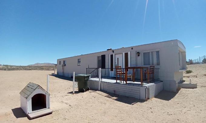 Apple Valley Apartment | Blue mobile home