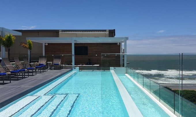 Durban Beachfront Hotel | Blue Waters Hotel