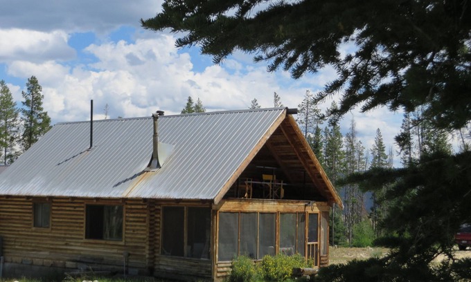 Stanley Cabin | Bluebird cabin in Stanley, Idaho