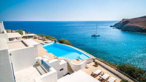 Syros Villa | BluEros Luxury Villa - Syros Private Pool Gem