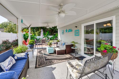 Bluffton House | Bluffton Getaway with Fenced Yard 7 Mi to Beach!