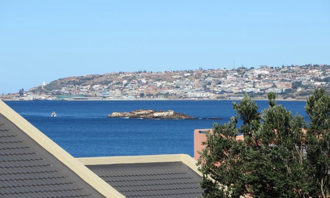 Hartenbos Apartment | Bob Bouwer Sea View Apartment