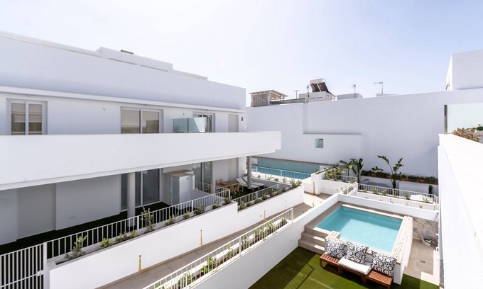 Villanueva del Ariscal Apartment | Bodega Olehousing - Three Bedroom Apartment, Sleeps 6