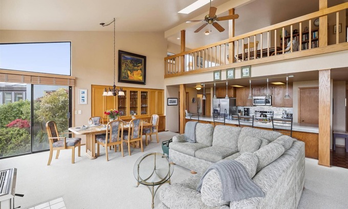 Bodega Bay House | Bodega Retreat! Ocean View, Golf Course, Walk to Beach & Clubhouse, Dog Friendly