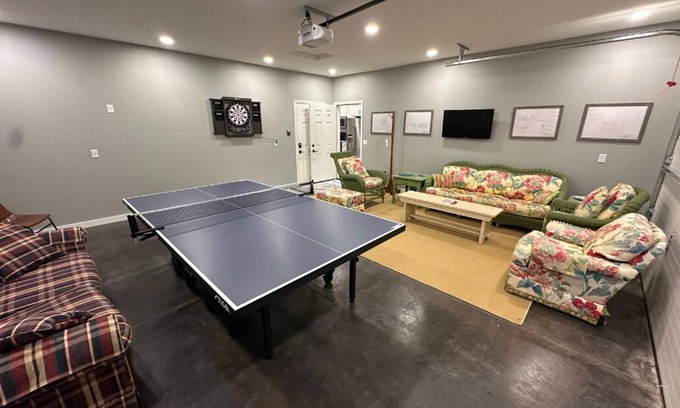 Okoboji House | BojiNewHome:PingPong|Firepit|FamFriendly|Sleep10