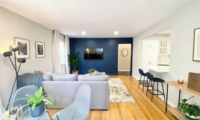 Grandview Heights Apartment | Bold & Beautiful Flat - Unmatched location!