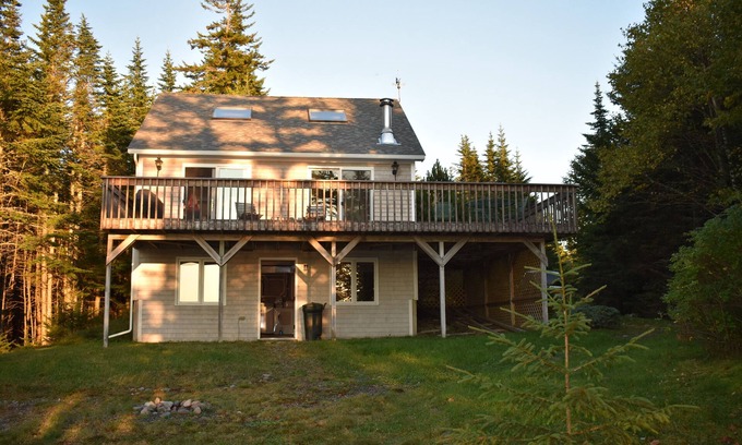 Beals Cottage | Bold coast of Maine at its best