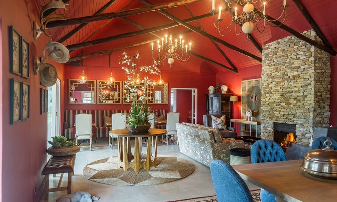 Curry's Post House | Bosch Hoek Lodge