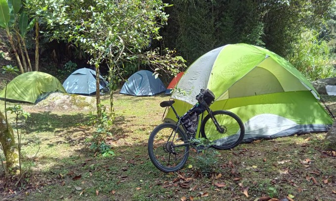 San Francisco Other | Bosque y río - Zona de camping en San francisco