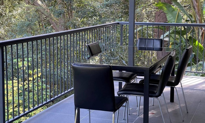 St Ives House | Bottom level retreat in St Ives