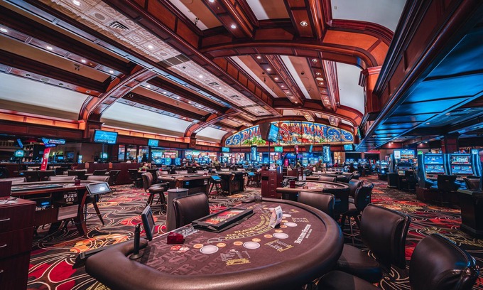 Sunrise Manor Resort | Boulder Station Hotel and Casino