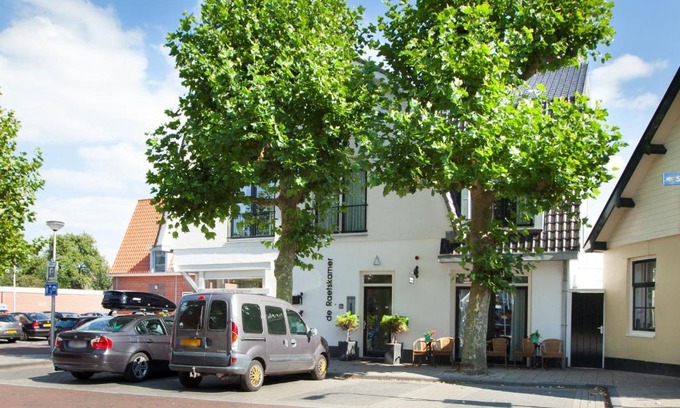 Noordwijkerhout Bed & Breakfast | Boutique Hotel De Raetskamer