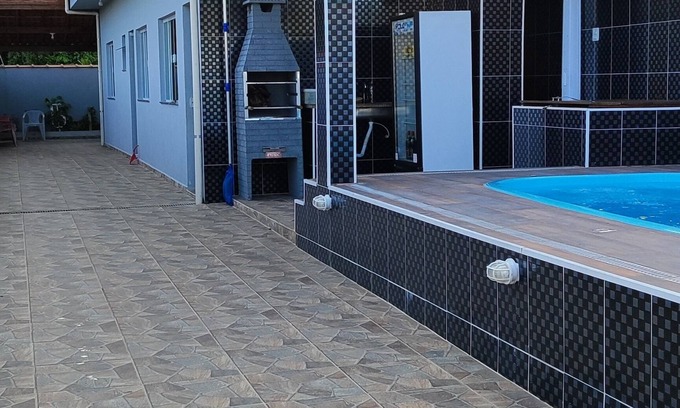Itanhaem House | Casa com Piscina em Itanhaém a 10 Minutos da Praia