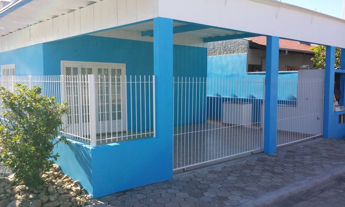 Praia da Armacao do Itapocoroi House | HOUSE FOR RENT IN THE PENHA FOR 11 PEOPLE NEXT TO THE PARK BETO CARRERO WORLD