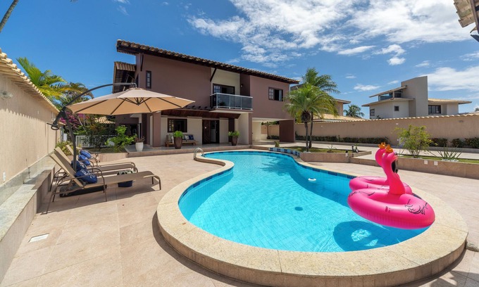 Vilas do Atlantico House | King Size Bed, BBQ, Hot Tube, 6.0 Wifi, Laundry, Beach, Salvador-Linha Verde-BA