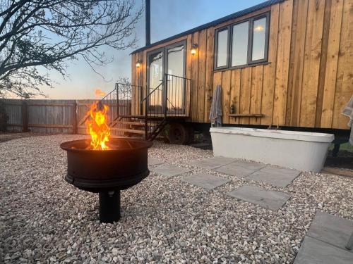 Westcott Apartment | Bramley Shepherds Hut - Whimple