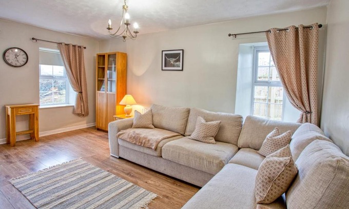 Limavady House | Branch cottage