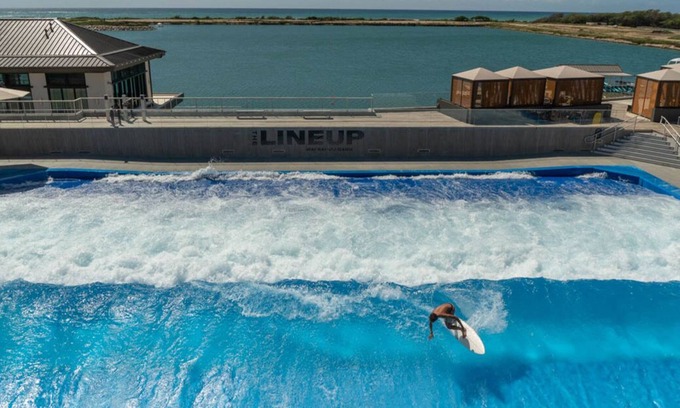 Ewa House | Brand New 2 Bedroom Ocean & Mountain Views Walking Distance To the Beach!