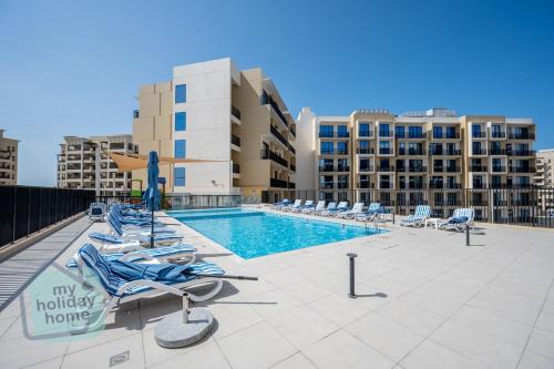 Al Hamra Village Apartment | Brand New 2BR Free Pool & Gym Beach