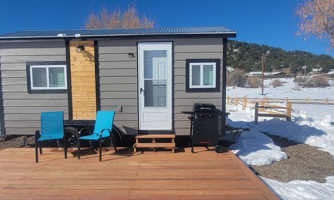 Trinidad Cabin | Brand new Cozy cabin/tiny home. Very cute, clean w/Senic views. Private & quiet