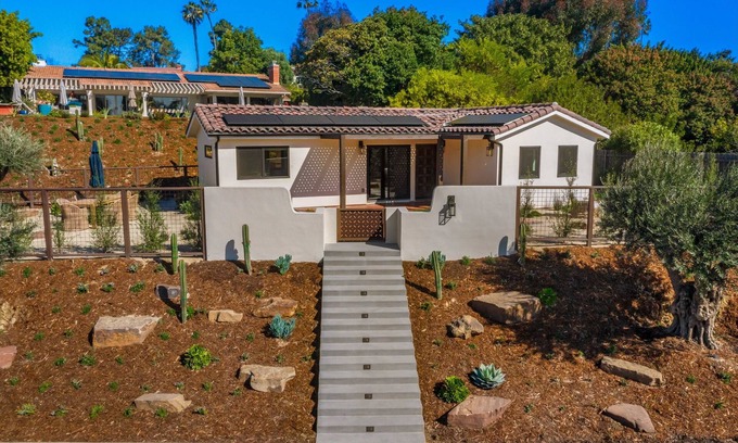 La Jolla Alta House | Brand new, custom 2 bedroom 2 bath luxury casita 5 minutes to the beach!