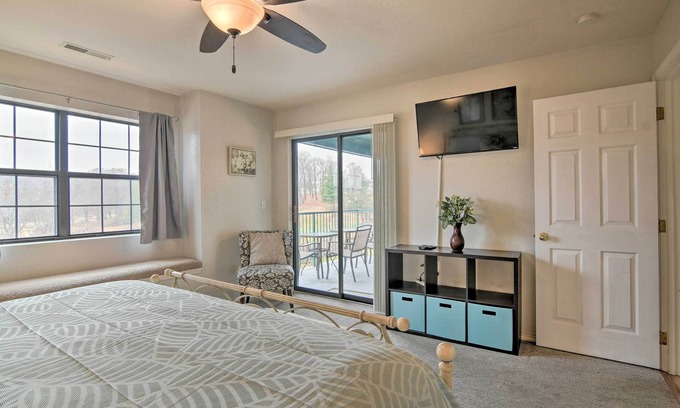 Branson Apartment | Branson Getaway ~ 7 Mi to Silver Dollar City!