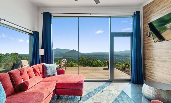 Tennga Cabin | Breathtaking Mountain Cabin with Private Jacuzzi