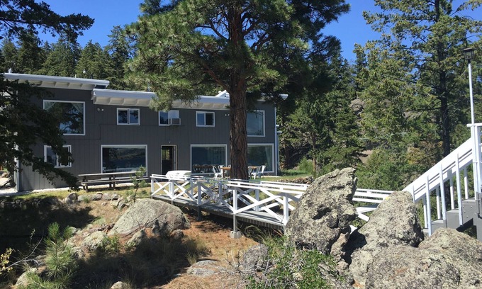 Helena House | Breathtaking Views, Canyon Ferry Lakefront!