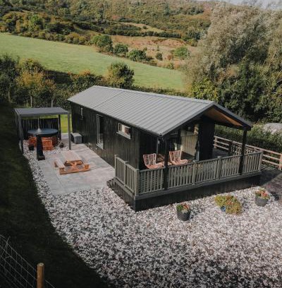 Glenariff Ski Chalet | Briarfield Farm Stays - Uisce Cabin