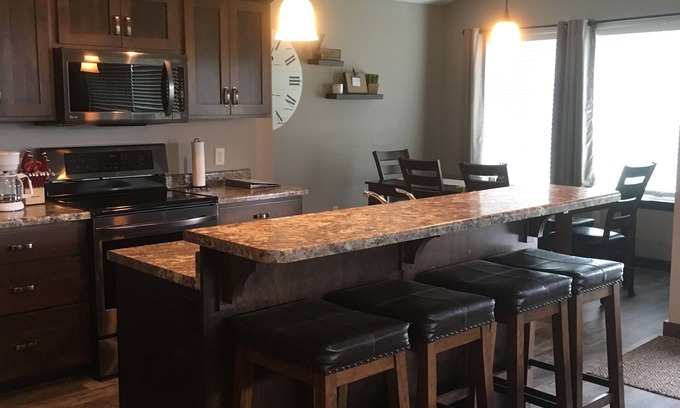 Spirit Lake House | Bridges Bay Ranch style, single story home with 3 bedrooms and 2 bathrooms