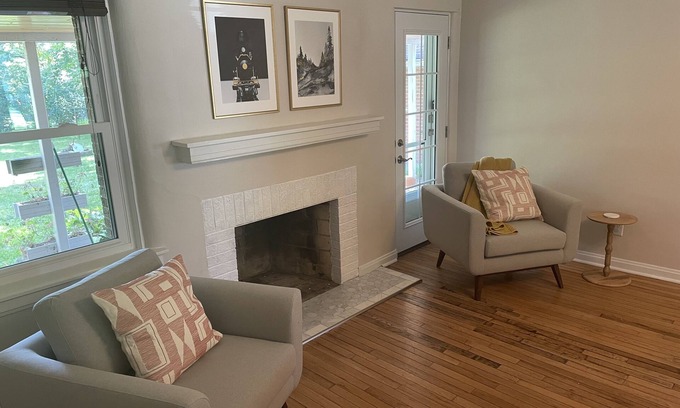 West Lafayette House | Bright 3-bedroom bungalow 1.3 miles from Ross-Ade