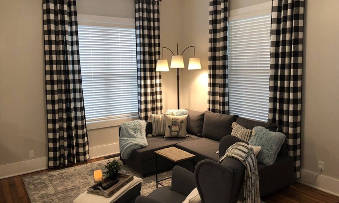 Springfield House | Bright & Beautiful Turn-of-the-Century Modern Home