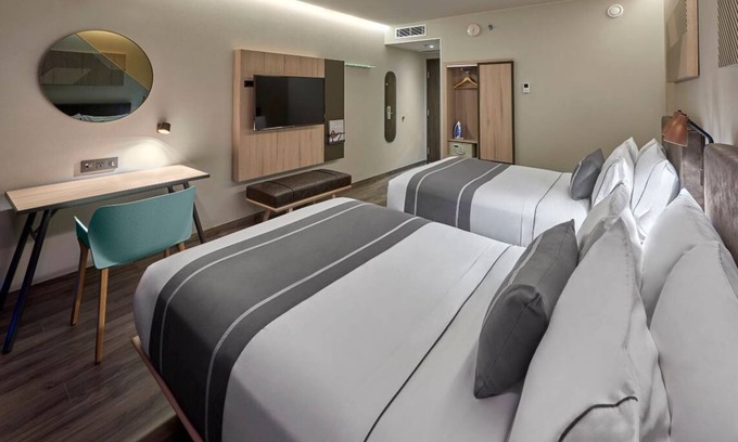 Zona Paseo Montejo House | Bright Retreat with Modern Comfort and Outdoor Pool Near Mérida’s Highlights