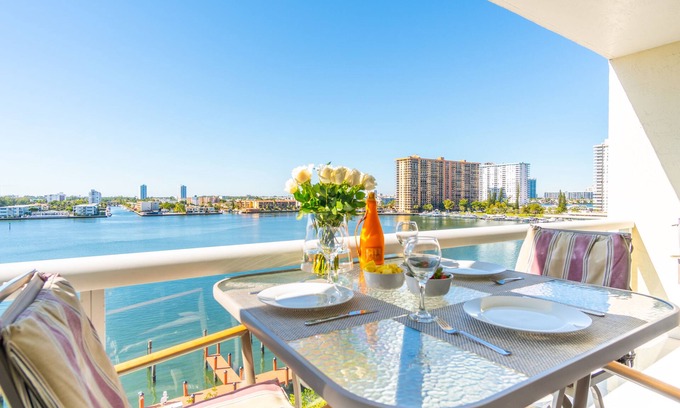 Sunny Isles Beach Condo | Bright & Spacious Condo with Breathtaking Bay Views + WiFi